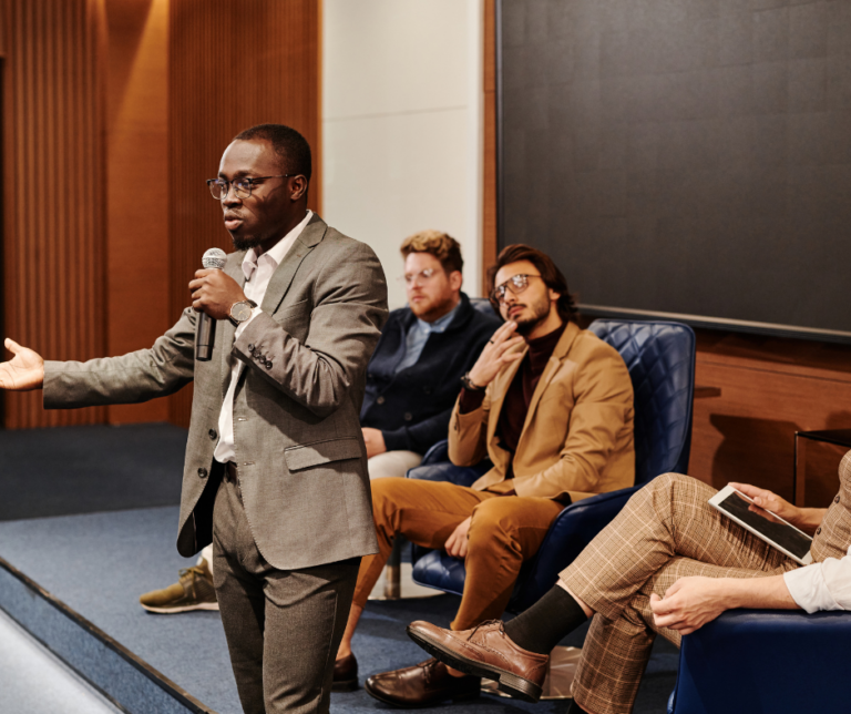 Leavers to Leaders Masterclass in Speaking and Presenting Powerfully